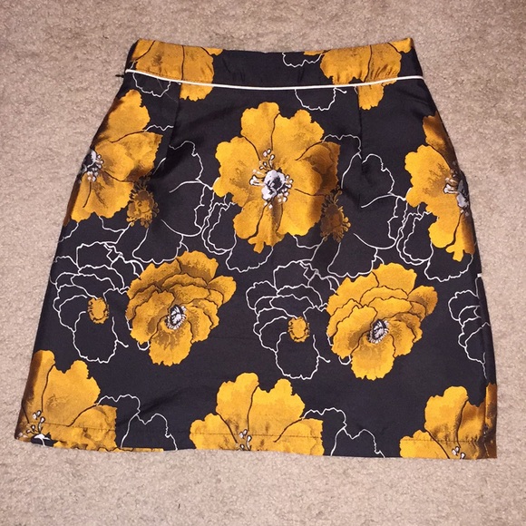 Asos black and orange floral skirt size 2 - Picture 3 of 7